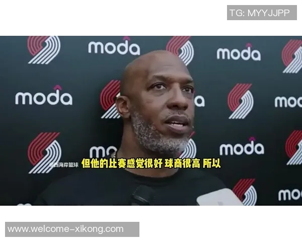 比卢普斯谈杨瀚森训练中的战术理解问题并提供详细指导 比卢普斯谈杨瀚森训练中的战术理解问题并提供详细指导