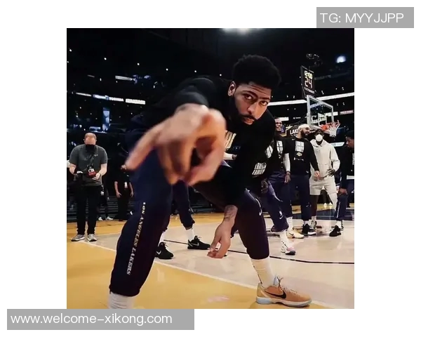 浓眉增重显实力东契奇瘦身展决心达拉斯球队伙食成焦点 浓眉增重显实力东契奇瘦身展决心达拉斯球队伙食成焦点