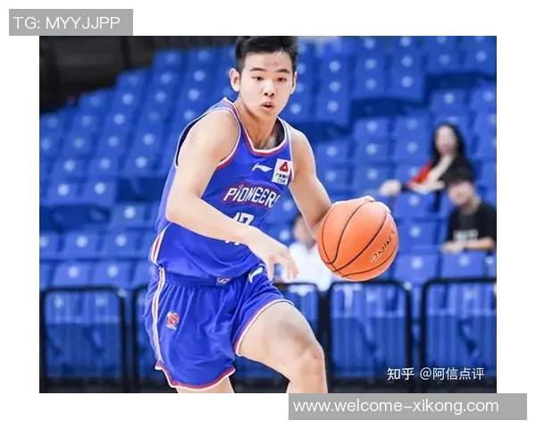 杨瀚森分享克里斯哥哥的努力生活每天早起一小时自学英语与妻子视频通话