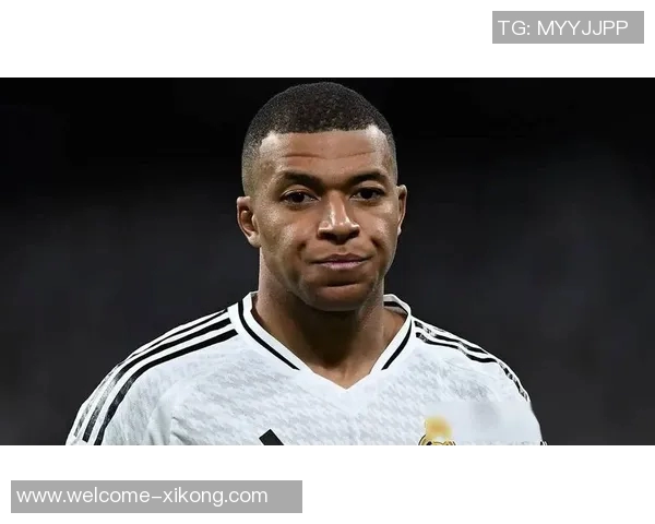 网红澄清与姆巴佩绯闻传闻称自己单身并未交往任何人