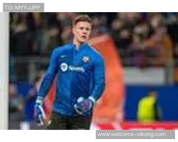 17岁卡尔社交媒体晒滑跪庆祝照德甲官方称联赛首球意义非凡