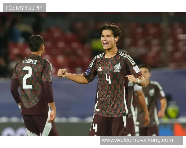 16岁墨西哥足球天才莫拉有望连战世少赛世青赛与世界杯